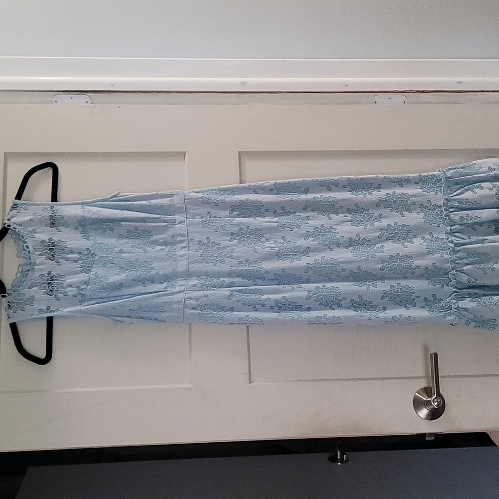 NWT! Baby blue form fitted midi dress